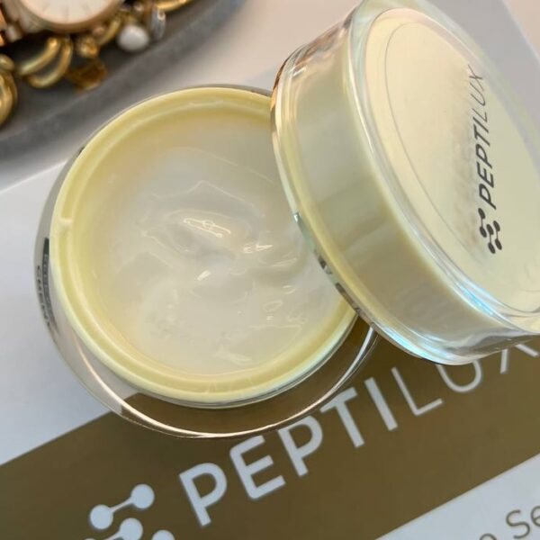 Peptilux dienas pret grumbu krēms ar "laika apstādināšanas efektu" 50ml pirkt Chogan