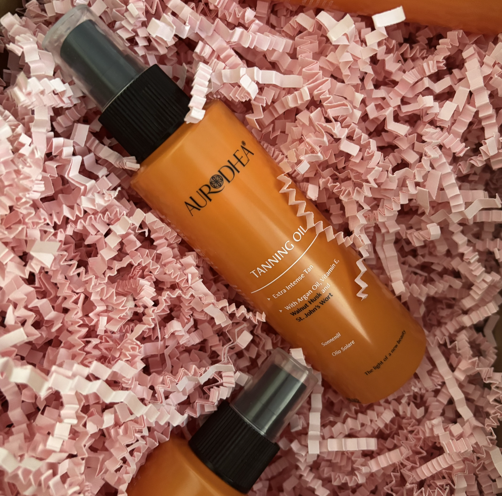 Huile solaire Chogan Aurodhea à la coque de noix 150 ml | SOL04B 4 Chogan Aurodhea suntan oil with walnut shell 150ml | SOL04B buy online shop