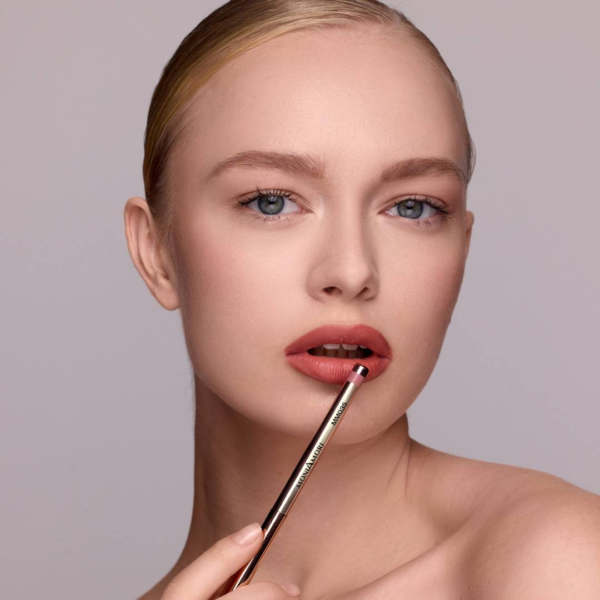 MoniAmori automātiskais lūpu zīmulis Extra-LipStay Velvet Taupe MM035