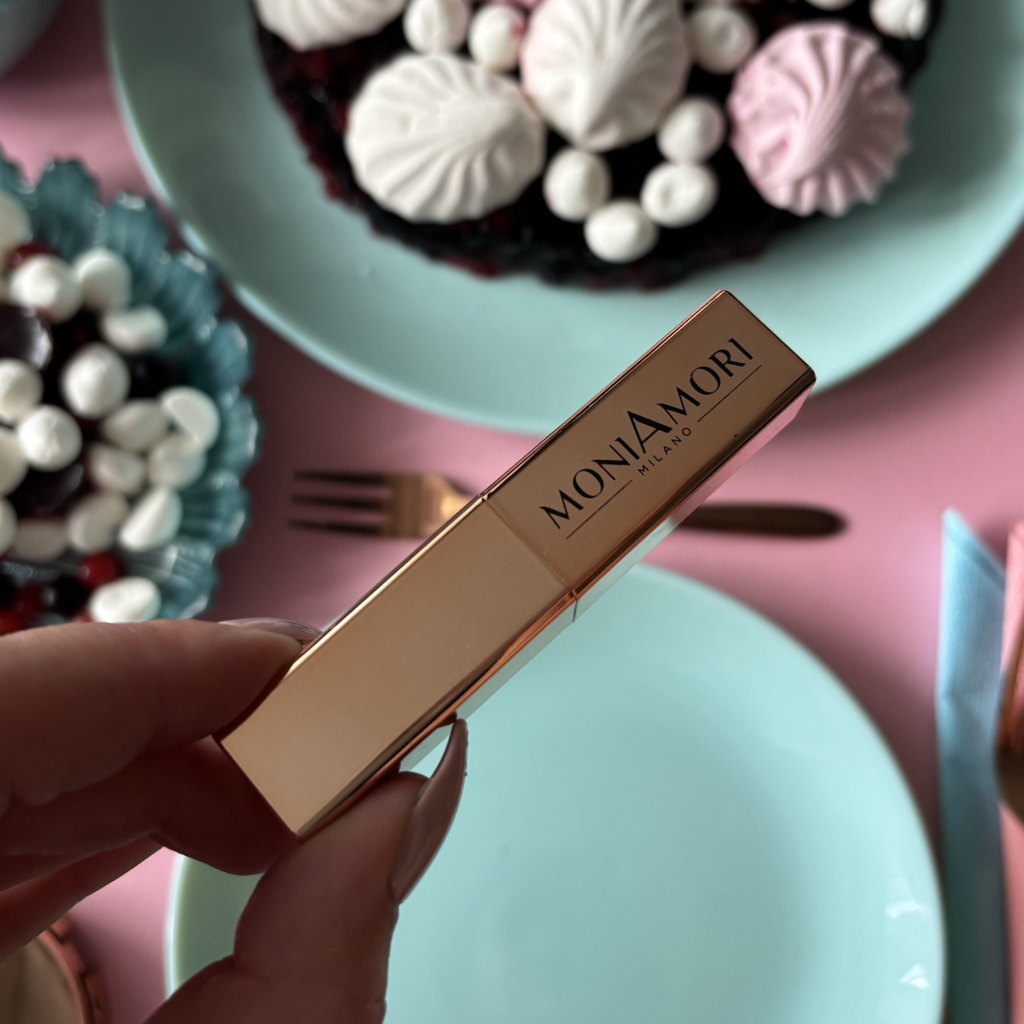 MoniAmori Chogan produkti 1 lūpām lip products buy online shop Procosmetics